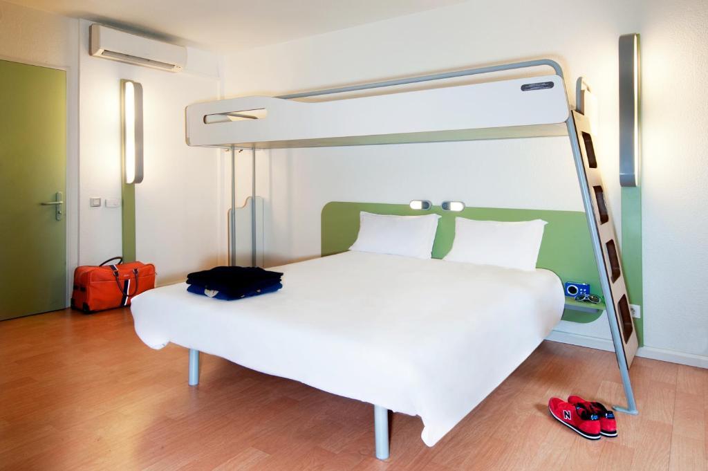 Ibis Budget Aeroport Le Bourget Garonor 2* Le Blanc-Mesnil