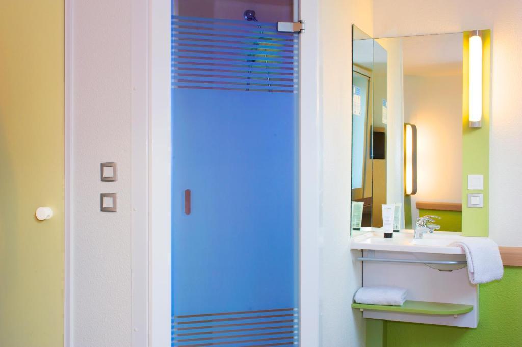Hotel Ibis Budget Aeroport Le Bourget Garonor 2*