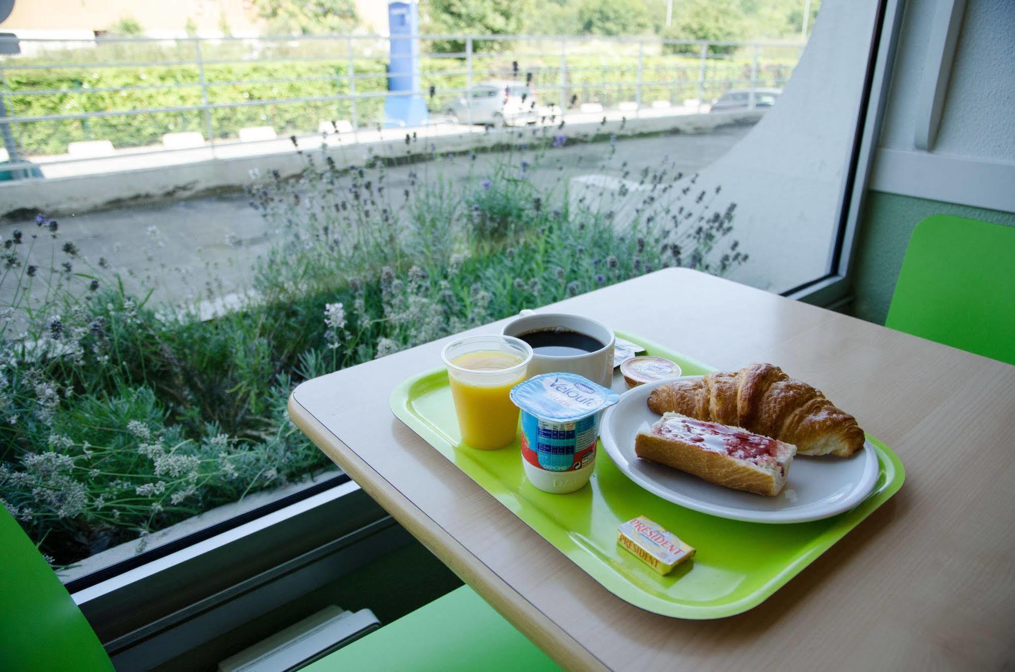 Ibis Budget Aeroport Le Bourget Garonor 2* Le Blanc-Mesnil