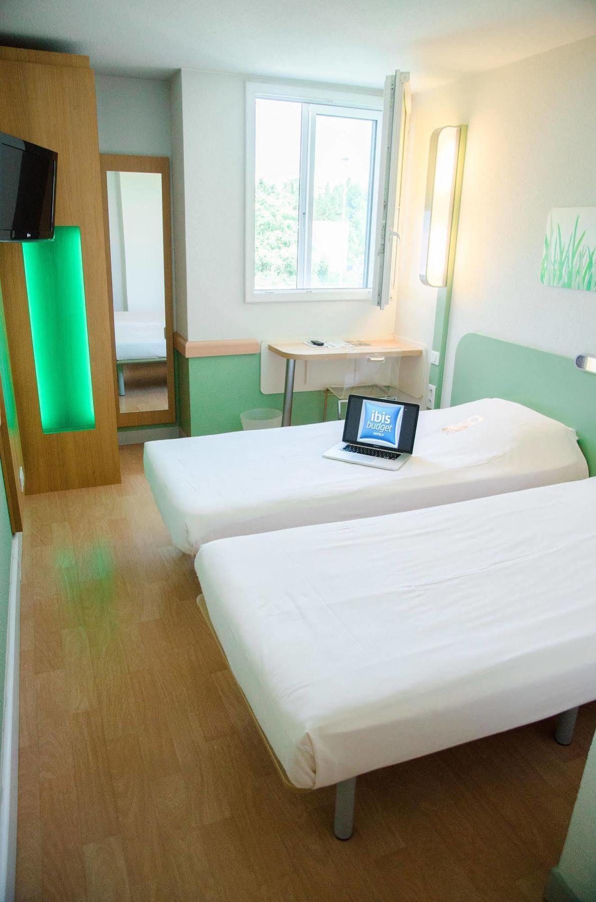 Hotel Ibis Budget Aeroport Le Bourget Garonor