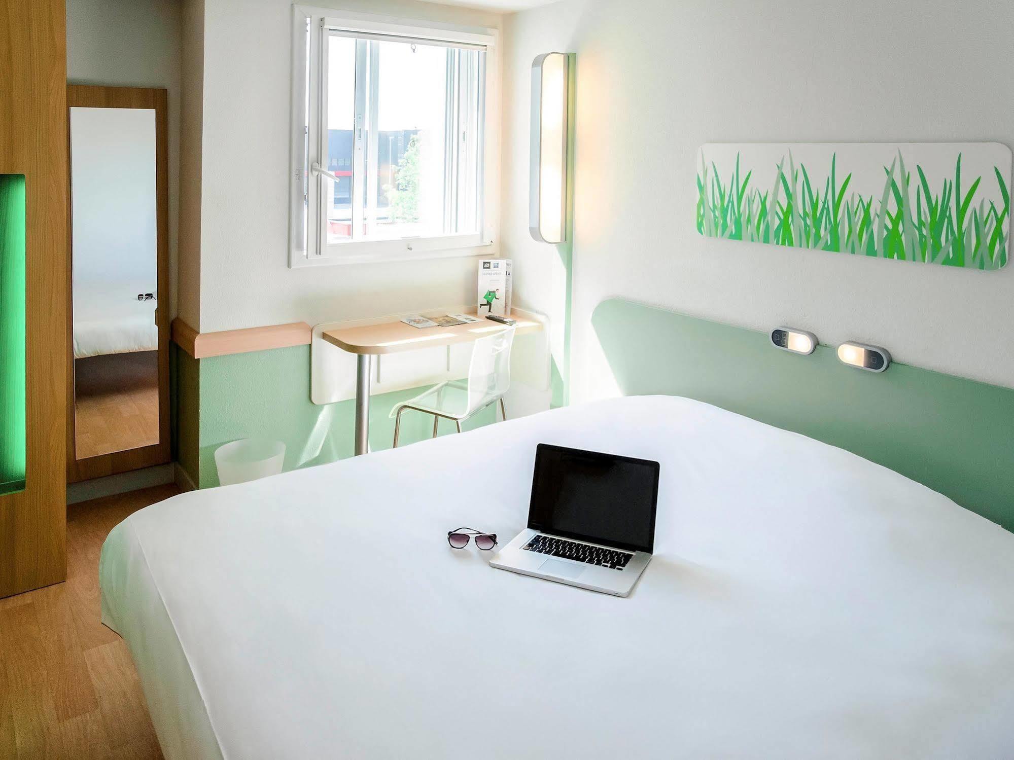 Hotel Ibis Budget Aeroport Le Bourget Garonor